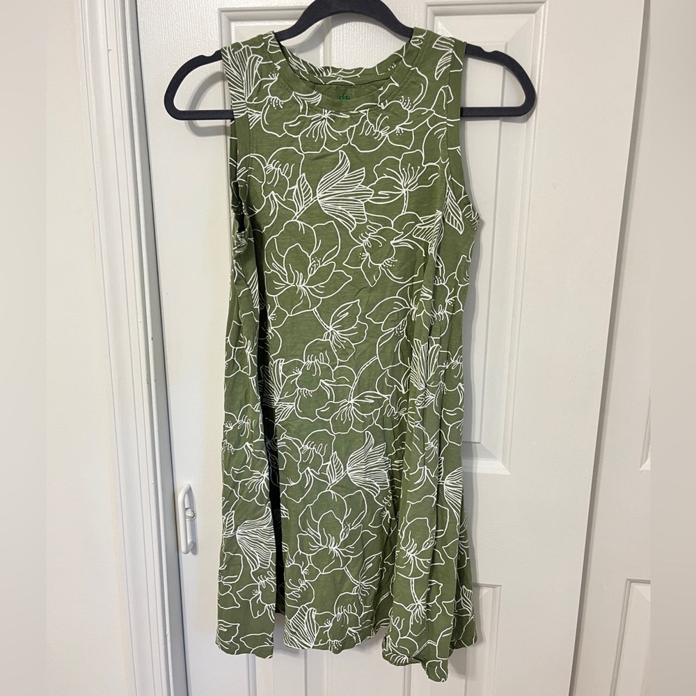 Green floral casual dress